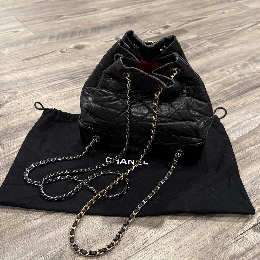 CHANEL Gabrielle Mini Backpack Chain Bag in Quilted Black Leather - Picture 5 of 16